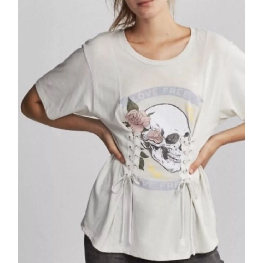 Express tee t-shirt womens S Small off-white cotton 12018246 skull $44 ladies